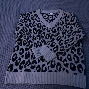 Leopard Print V-Neck Sweater